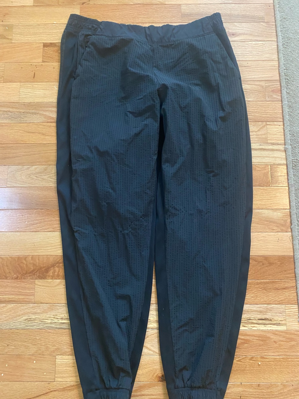 Athleta Black Textured Brooklyn Joggers